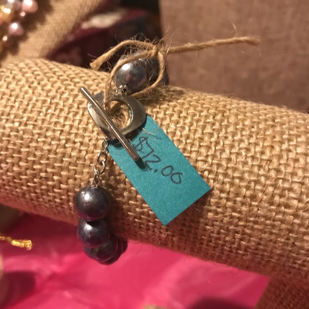 Vantel pearls moonlight path braclet